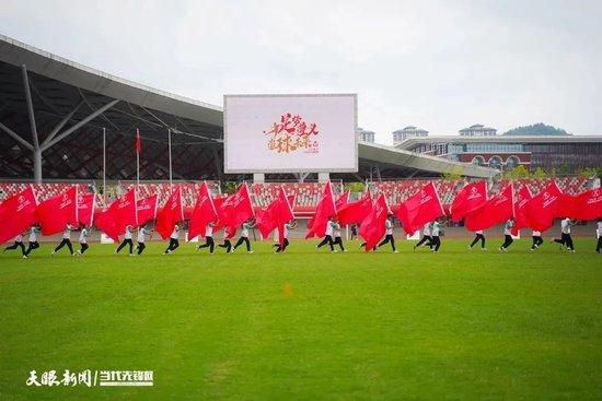 最近几周，罗马也对泽林斯基进行了考察，但国米对引进泽林斯基态度认真，且泽林斯基本人也已经选择了国米。